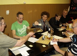 Gruppenauslosung im Vereinsheim der SG Nordring