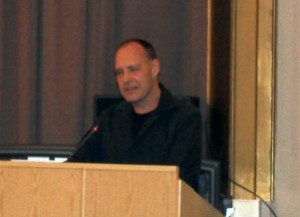 Mike Szidat: "Erinnert an die 'Freiweilligen Helfer der Vollkspolizei"