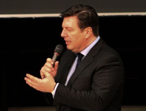 Senator Andreas Geisel (SPD): Bauen auf landeseigenem Grund ist alternativlos